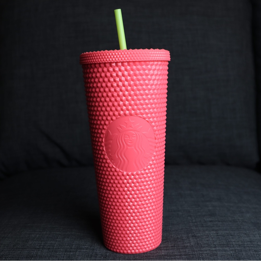 NWT Venti Starbucks Dragonfruit Cup